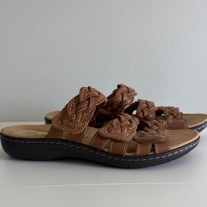 Clarks Collection Brown Braided Sandals Size 9